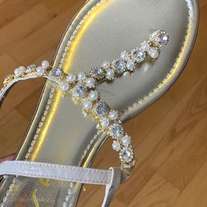Gems & Pearls sandals